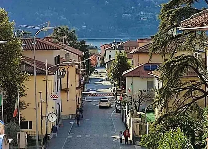 Casa Maria Daire Dervio